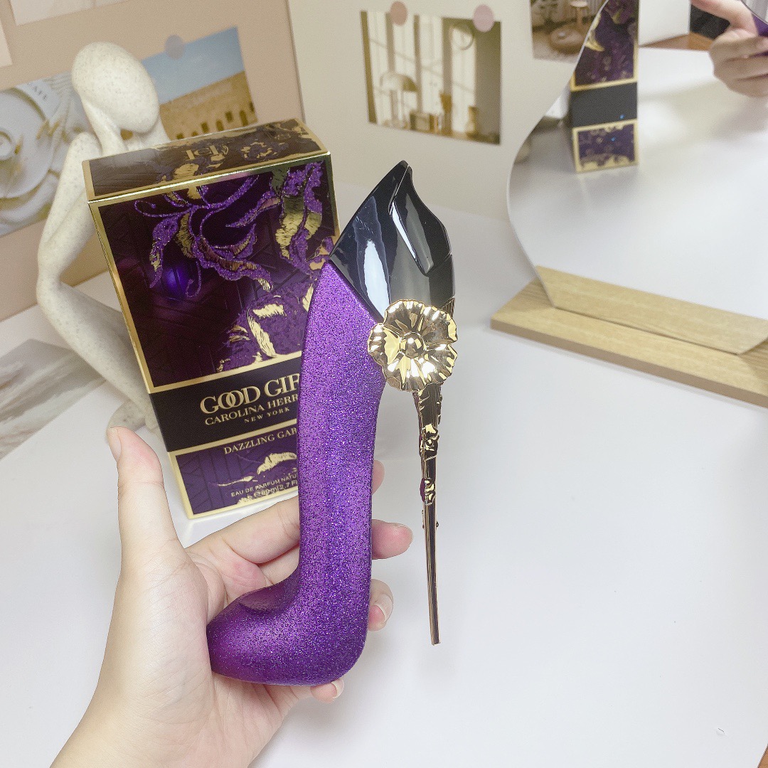 Carolina Herrera Very Good Girl Purple gold high heels
