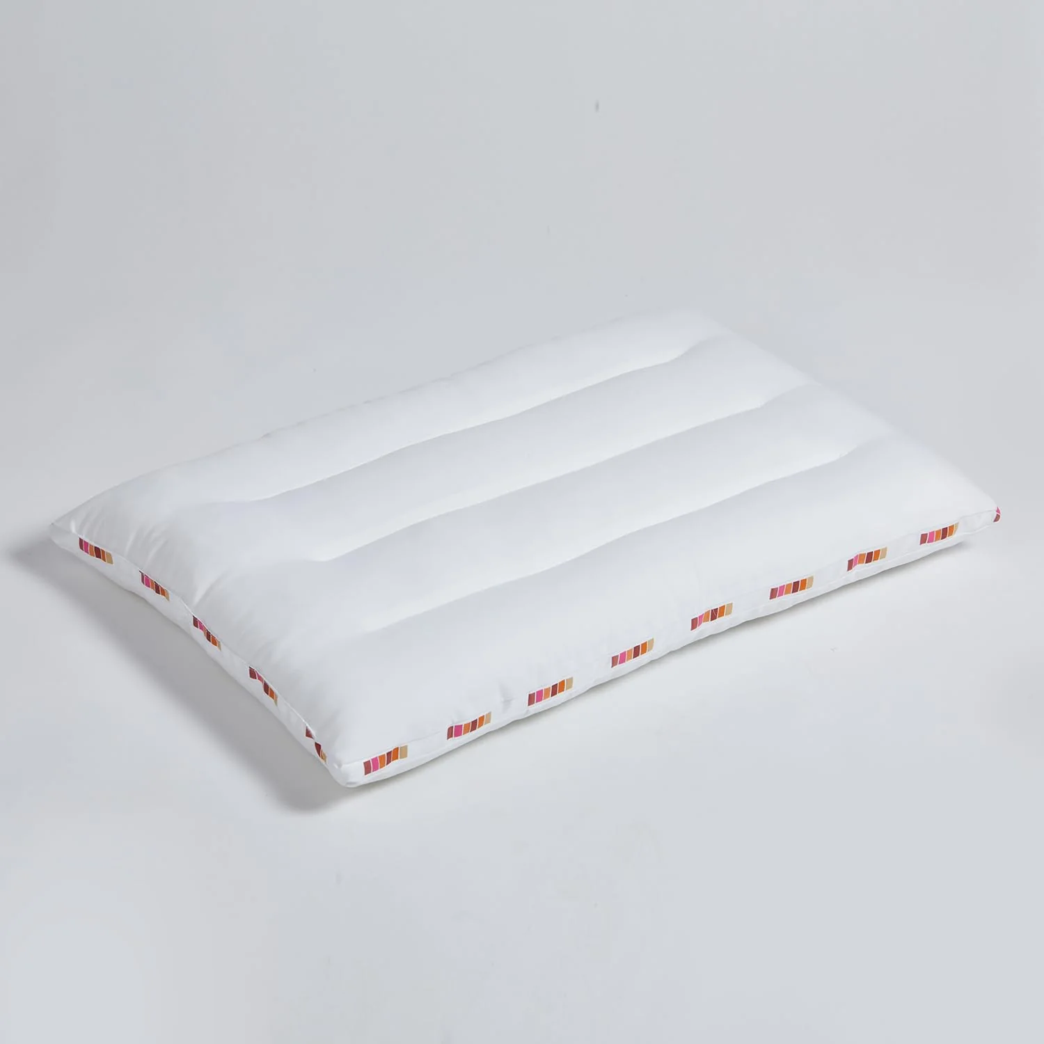 Spaces slim Pillow