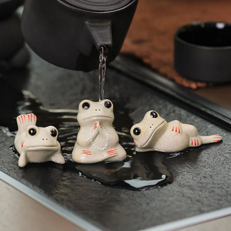 Mocoer Mini Small Praying Frog Ceramic Wealth Prosperity Home Tea Pet Figurine Decoration - Mocoer
