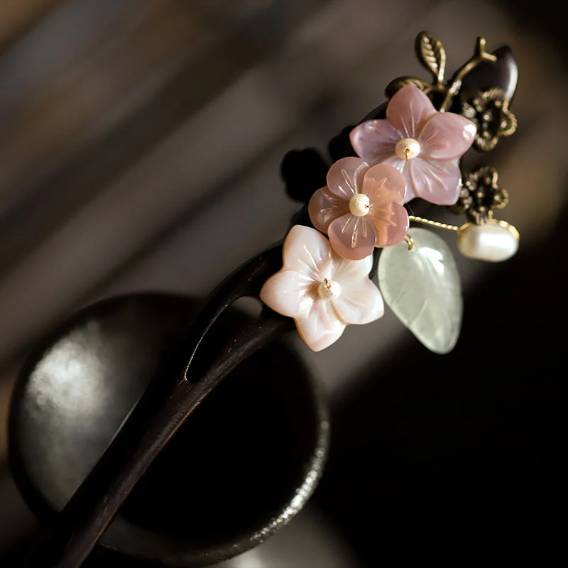 Mocoer Ebony Shell Flower Leaves Blessing Hairpin - Mocoer