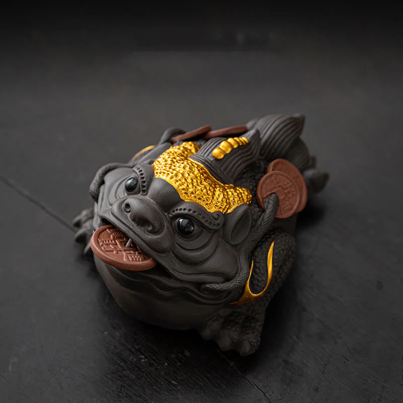 Mocoer Feng Shui Frog Toad Copper Coins Ceramic Purple Clay Wealth Home Tea Pet Figurine Decoration - Mocoer