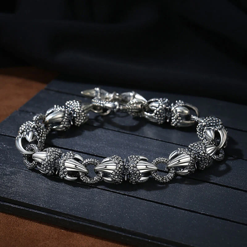 Mocoer Dragon Claw Engraved Strength Protection Bracelet - Mocoer