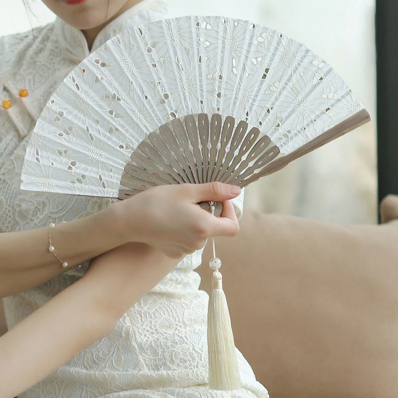 Mocoer Solid Color Hollow Flowers Embroidery Cotton Fabric Handheld Bamboo Folding Fan - Mocoer