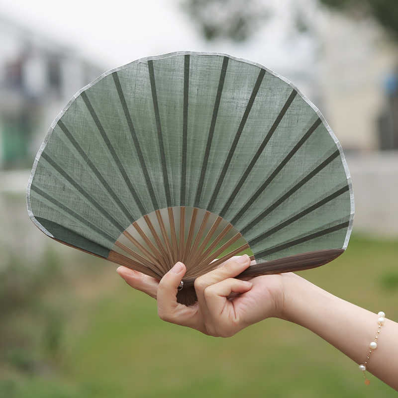 Mocoer Retro Solid Color Shell Shape Handheld Bamboo Folding Fan - Mocoer