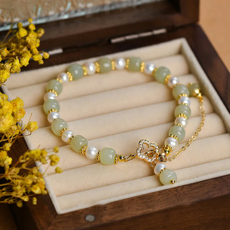Mocoer Hetian Jade Pearl Alloy Four Leaf Clover Pendent Abundance Bracelet - Mocoer