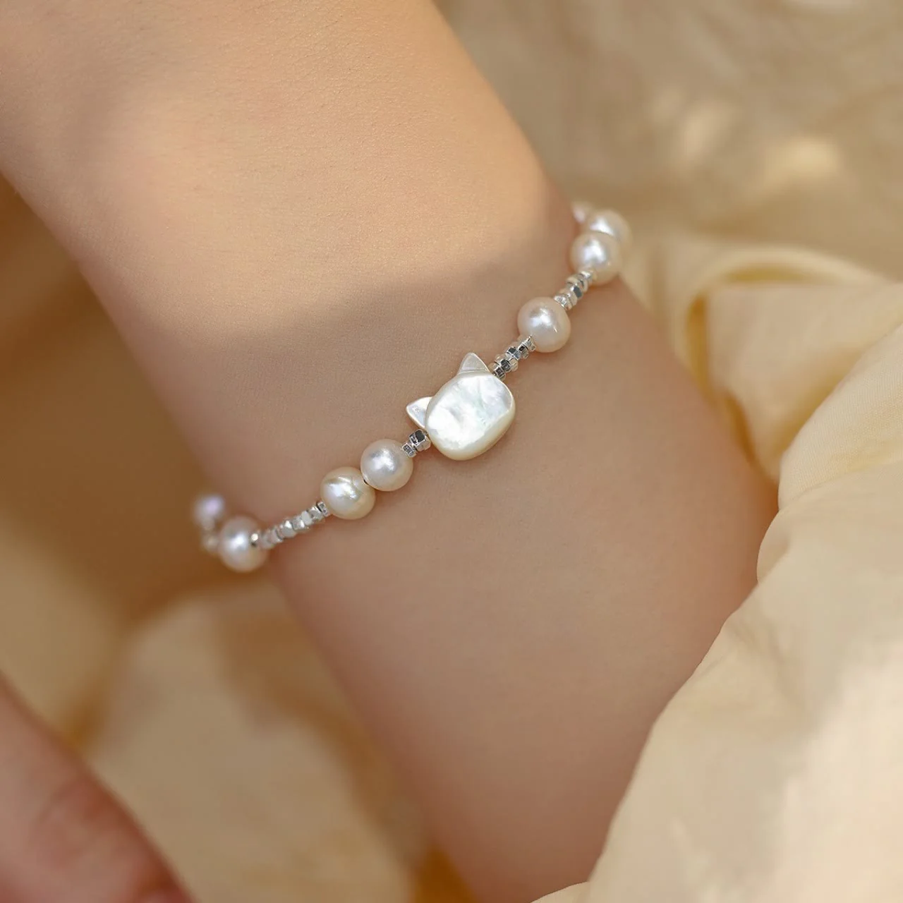 Mocoer Pearl Cat Head Tridacna Stone Silver Chain Healing Bracelet - Mocoer