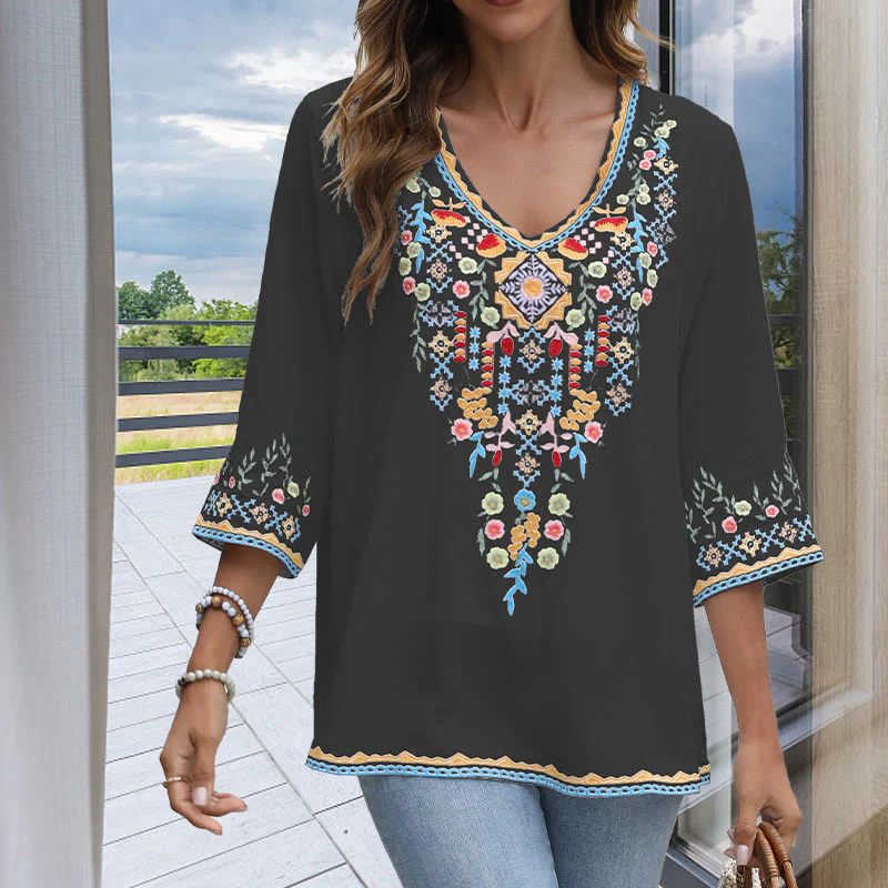 Mocoer Spring Daily Embroidery Flower Pattern Long Sleeve V-neck Cotton Women's T-Shirt - Mocoer