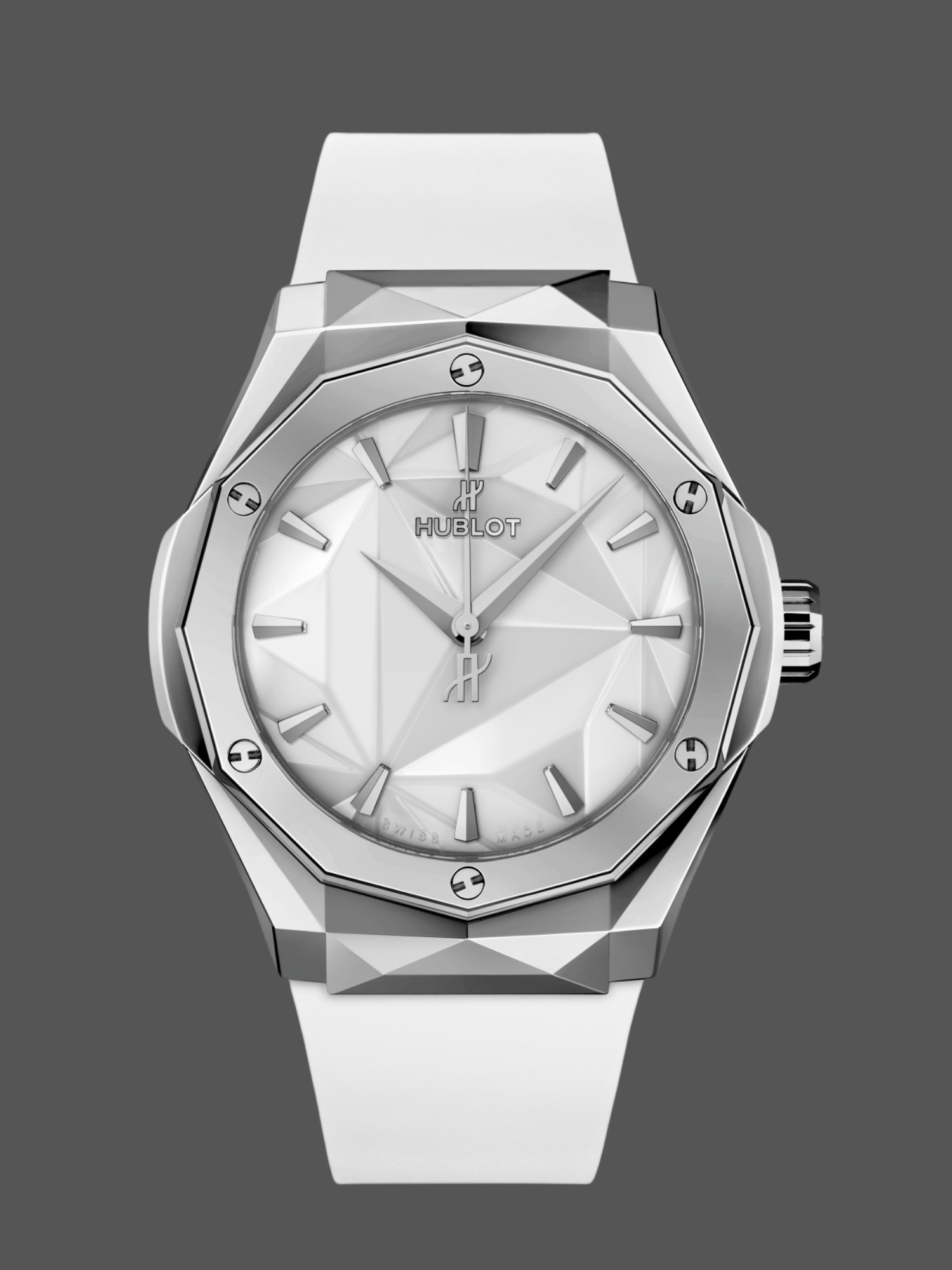 Hublot Classic Fusion 550.NS.2200.RW.ORL20 40 mm