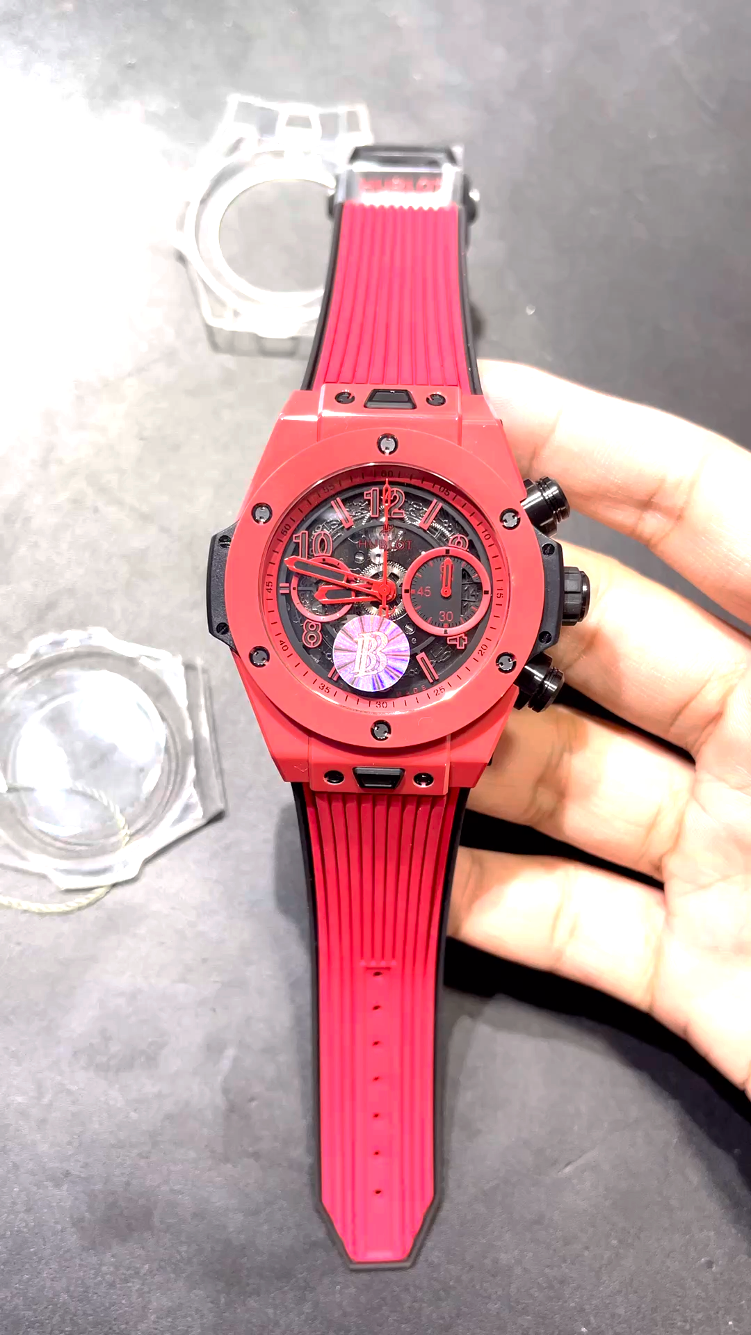 Hublot Big Bang Unico Red Magic Ceramic 411.CF.8513.RX 45mm