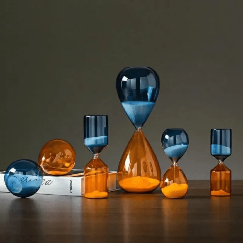 Two-Tone Hourglass Timer – Chic Glass Sand Timer for Home, Desk & Kitchen Décor (5-60 Min)