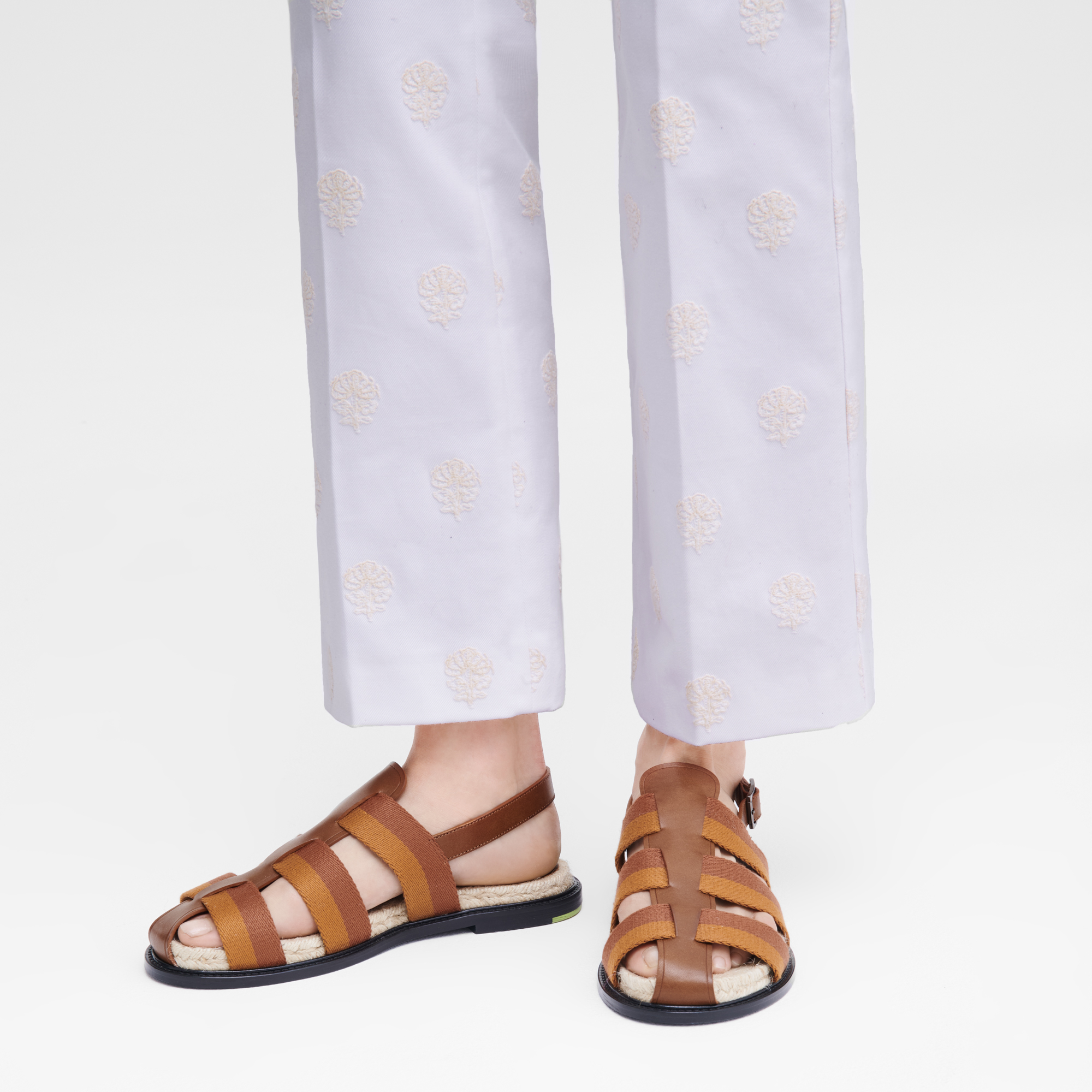 Shadow Sandals