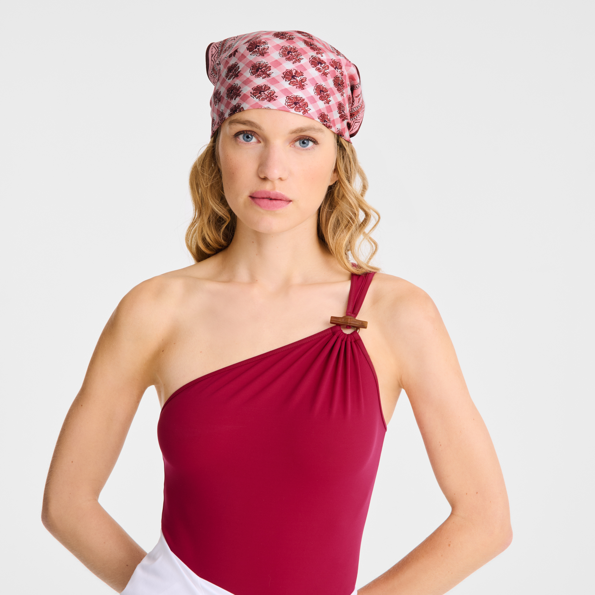 The Bucolic Escapade Silk scarf 50