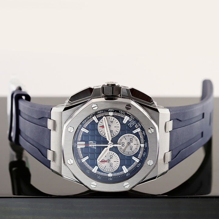 Aude Pig*et ROYAL OAK OFFSHORE SELFWINDING CHRONOGRAPH Ref. 26420TI.OO.A027CA.01 - DiscoversMarket