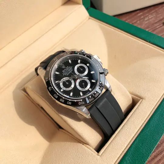 Cosmograph Daytona M116500lN Black Dial Oysterflex 40mm Watch - DiscoversMarket