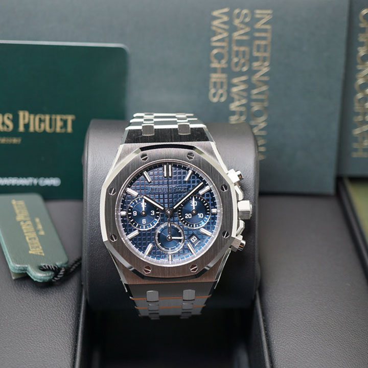 Aude Pig*et ROYAL OAK SELFWINDING CHRONOGRAPH Ref. 26715ST.OO.1356ST.01 - DiscoversMarket