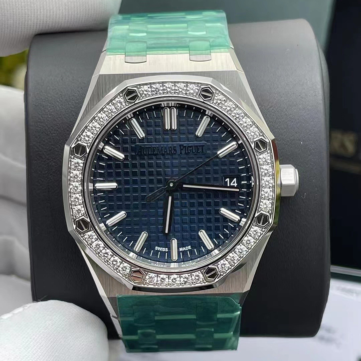 Aude Pig*et ROYAL OAK SELFWINDING