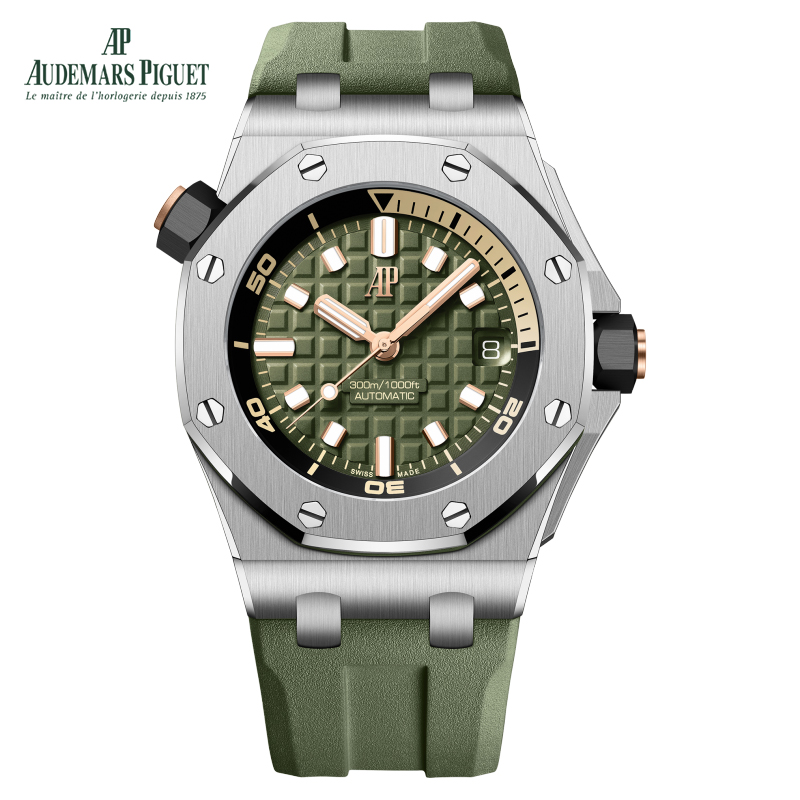 Audemars Piguet Royal Oak Offshore Diver's Watch Ref. 15720ST - DiscoversMarket