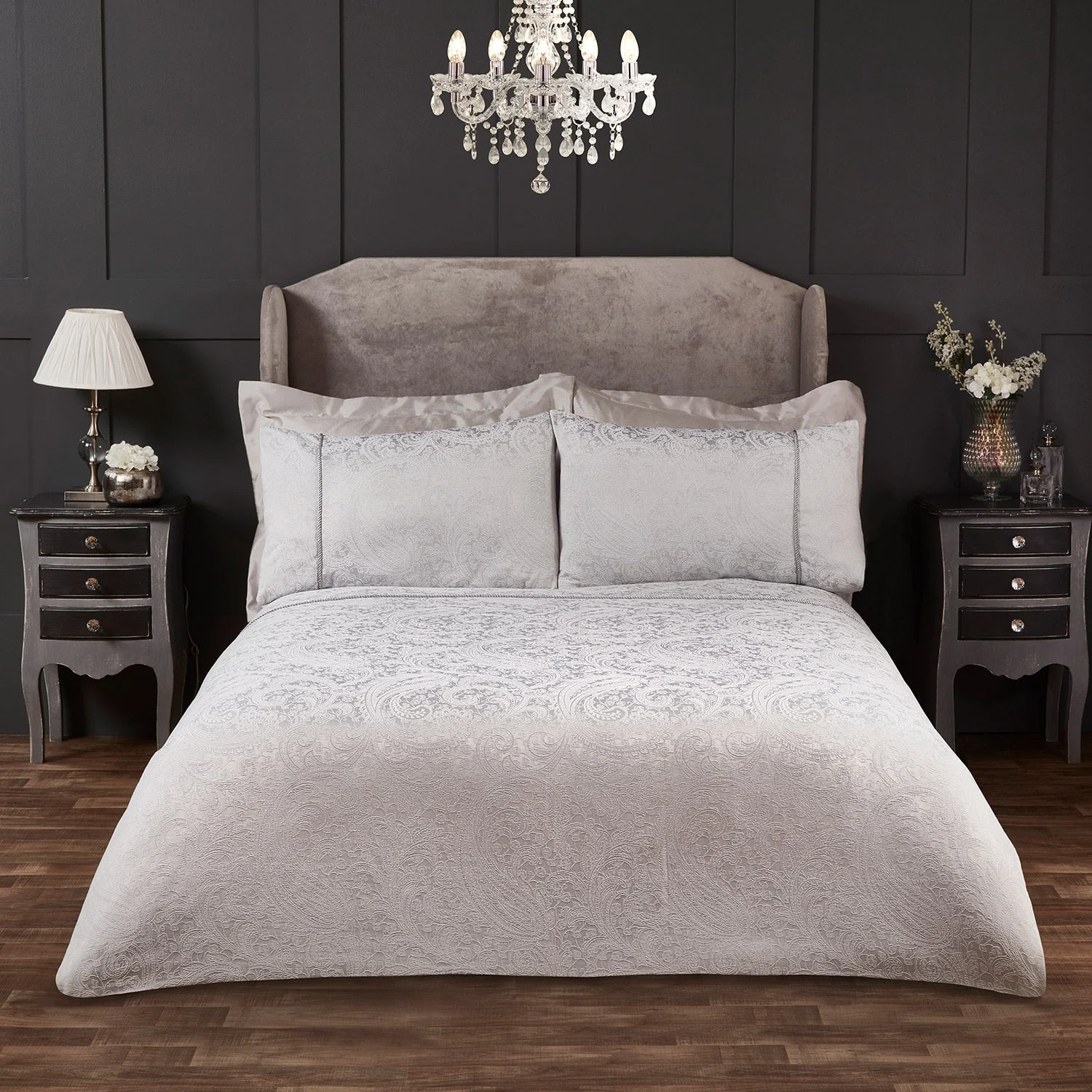 Paisley Silver Luxury Cotton Rich Jacquard Duvet Cover