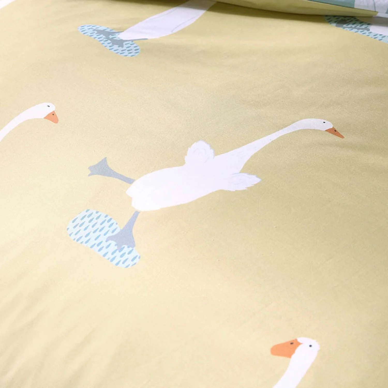 Puddles The Duck Yellow Duvet Set
