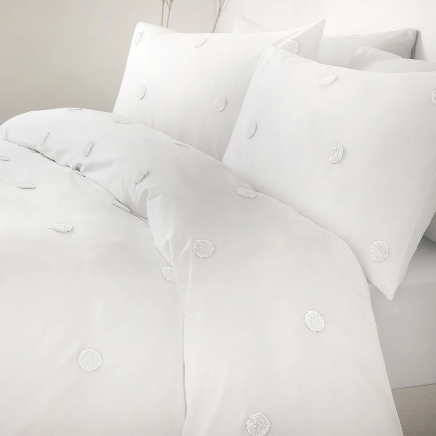 Dot Garden White 100% Cotton Duvet Set