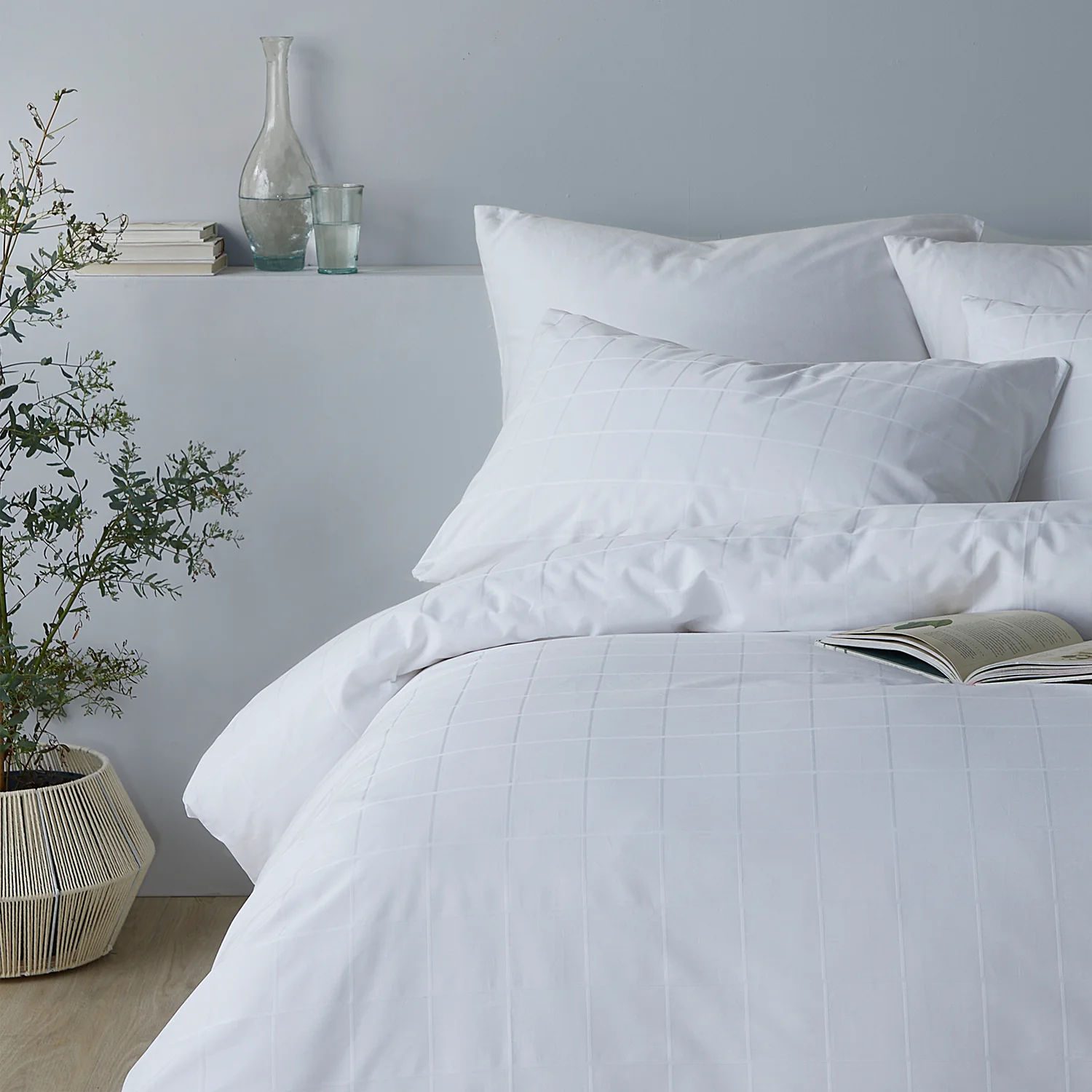 Luxe & Wilde Lorton Hotel White 100% Cotton Duvet Set
