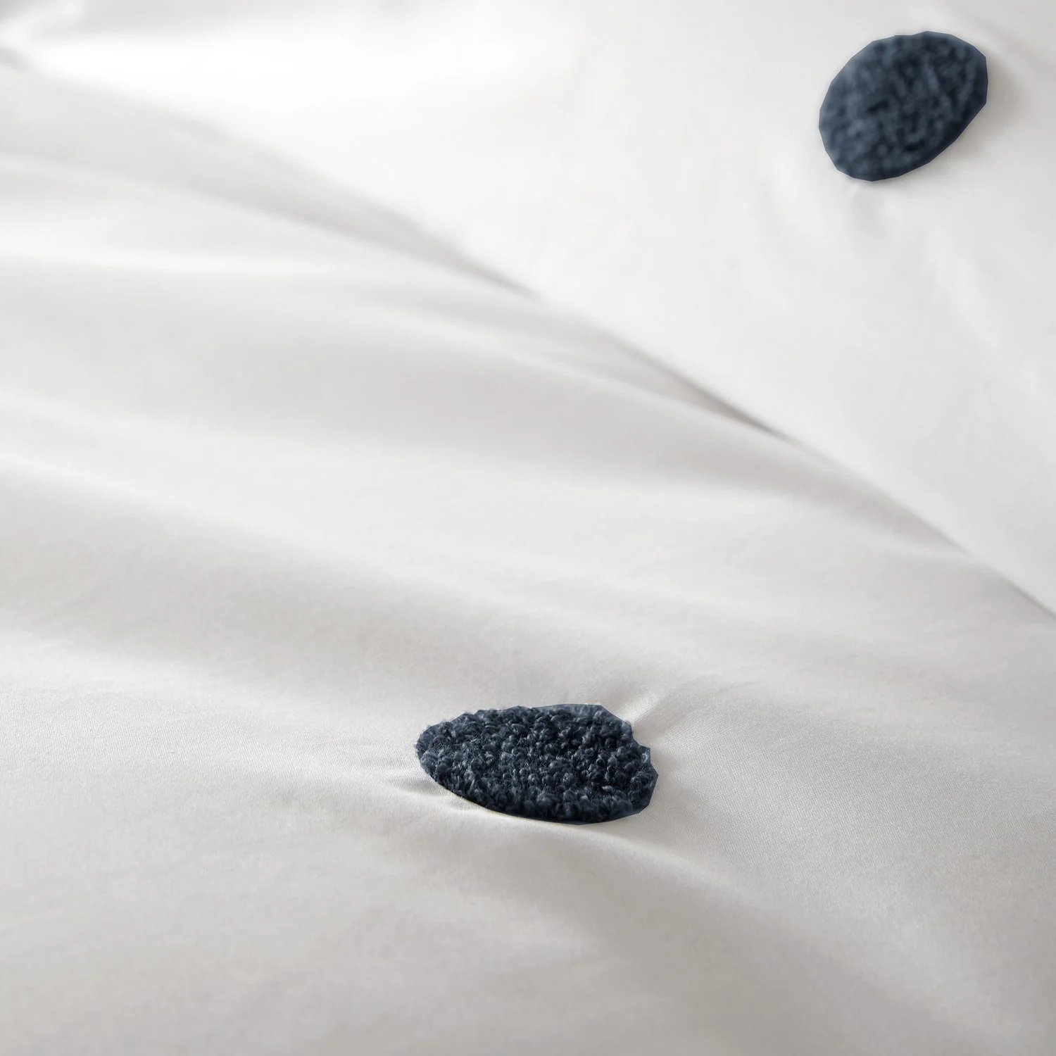 Dot Garden White & Navy 100% Cotton Duvet Set