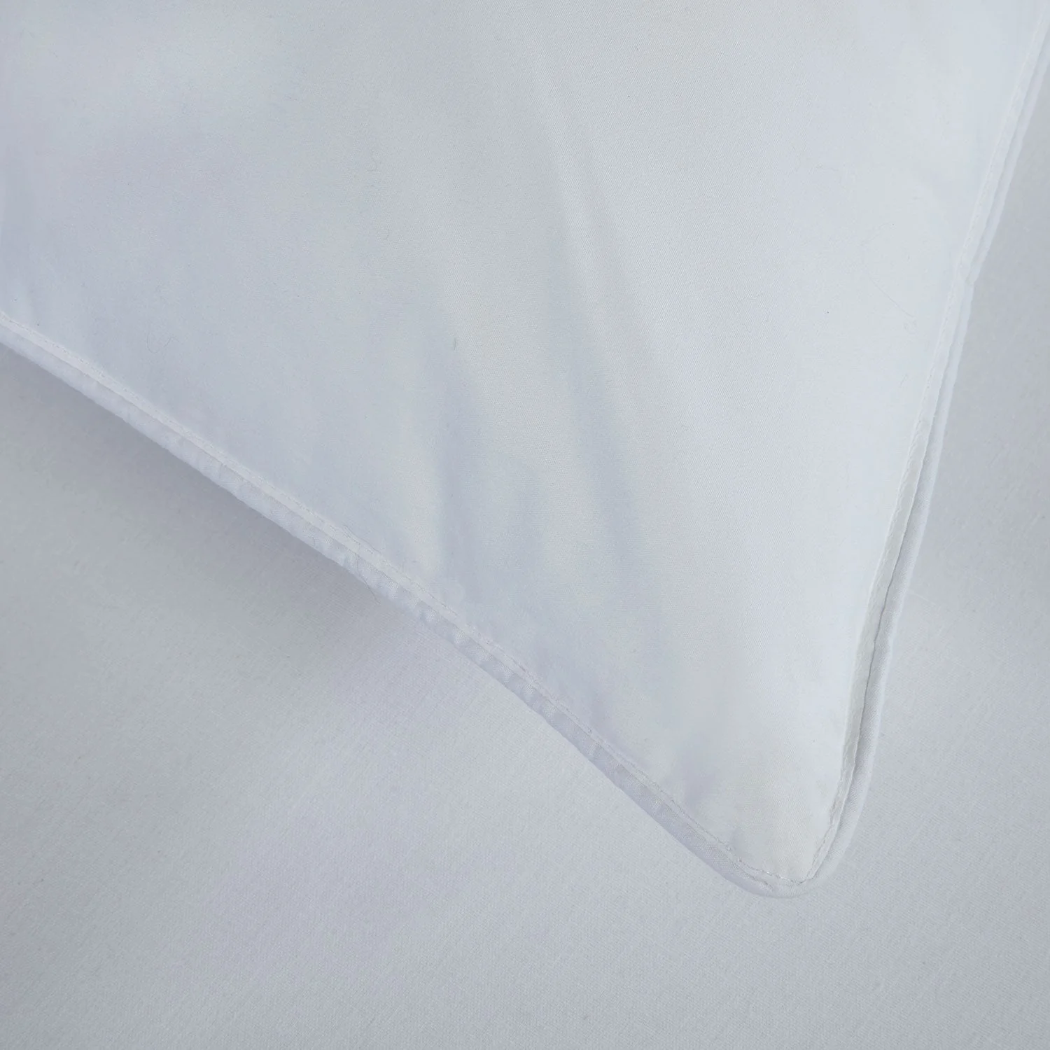 Feels Like Down Hotel Pillow - Medium/Firm Filling