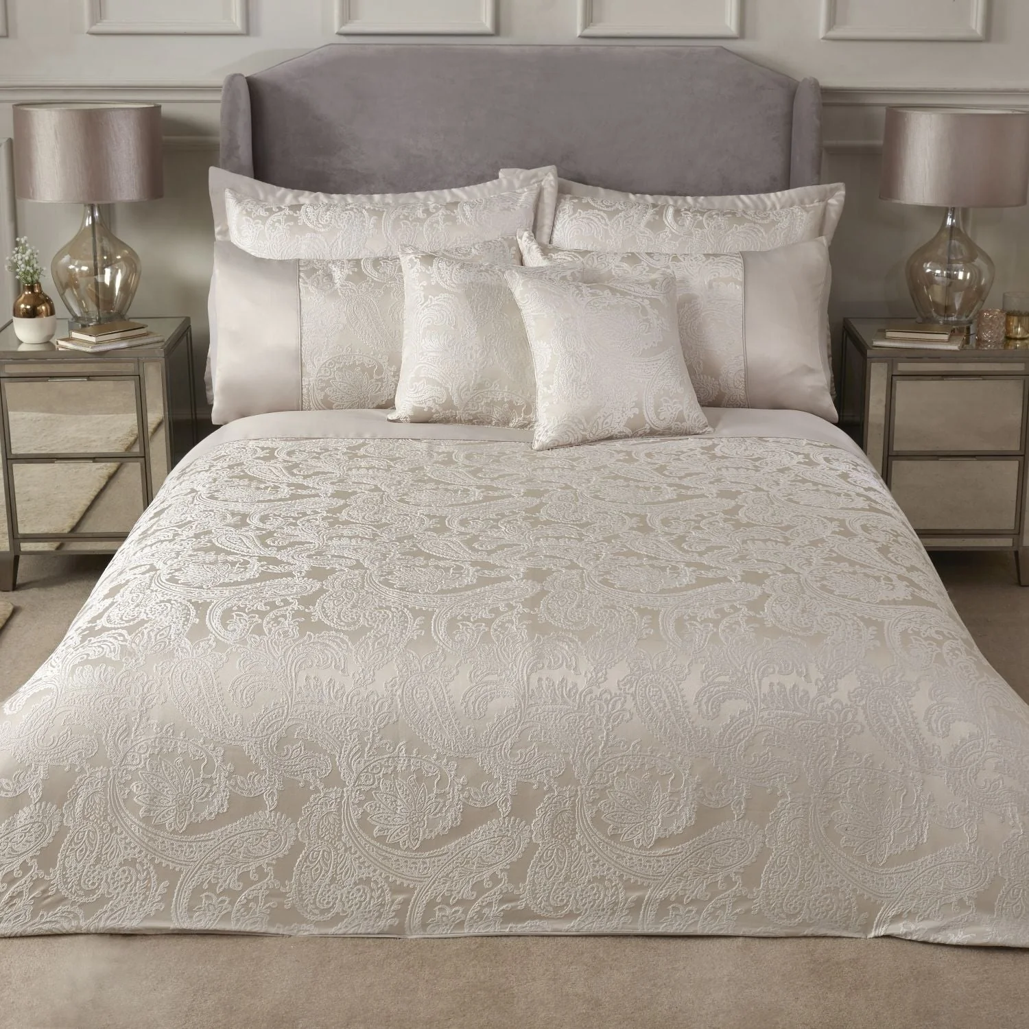 Duchess Cream Embellished Jacquard Duvet Set
