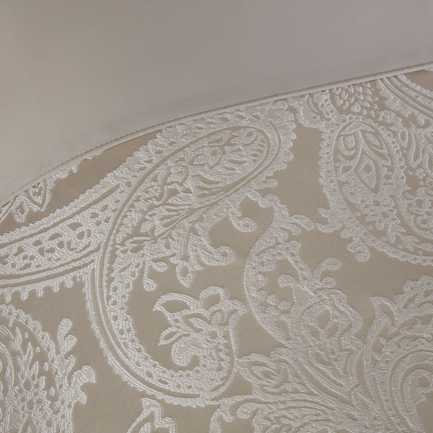 Duchess Cream Embellished Jacquard Duvet Set