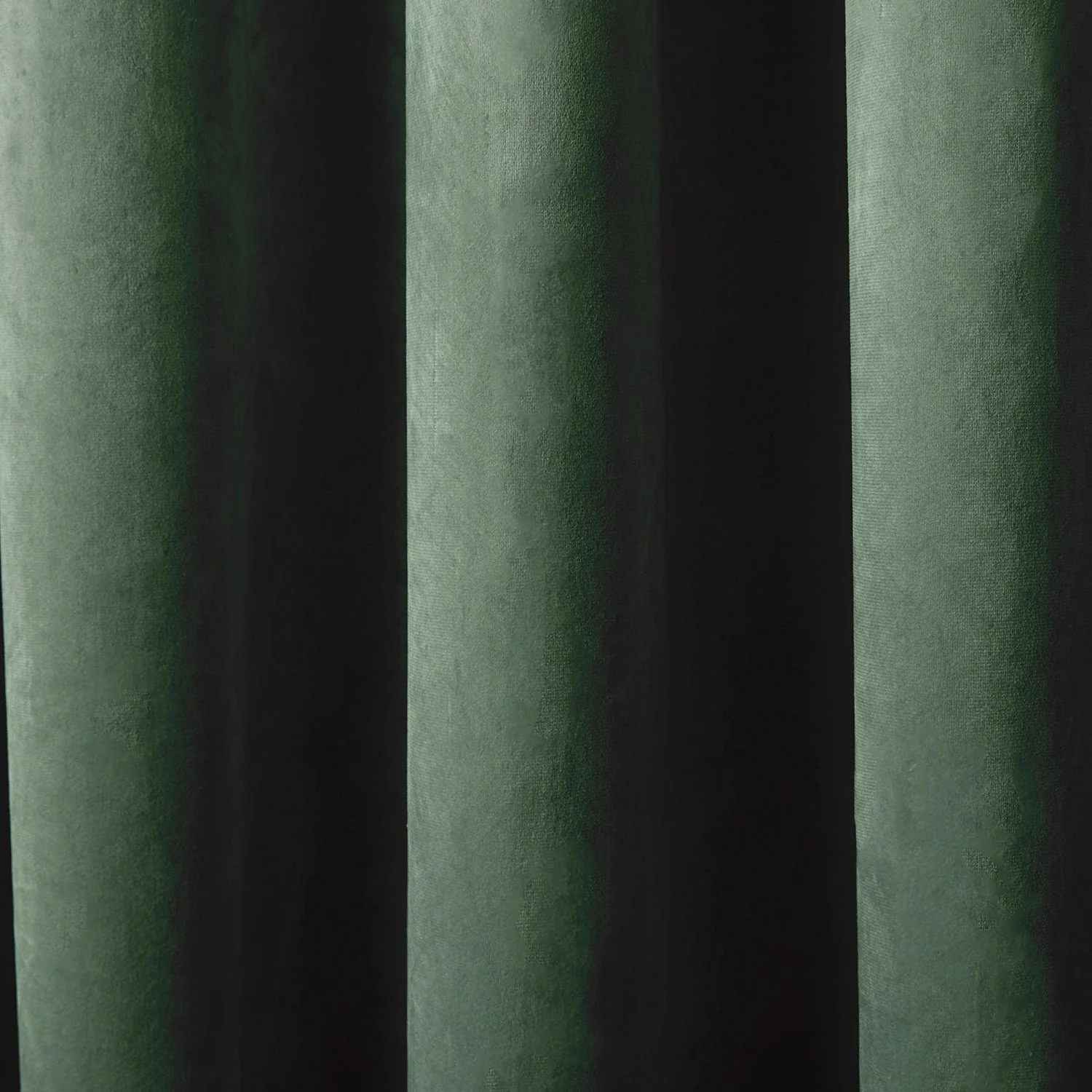 Montrose Bottle Green Velvet Blackout Thermal Coated Eyelet Curtains