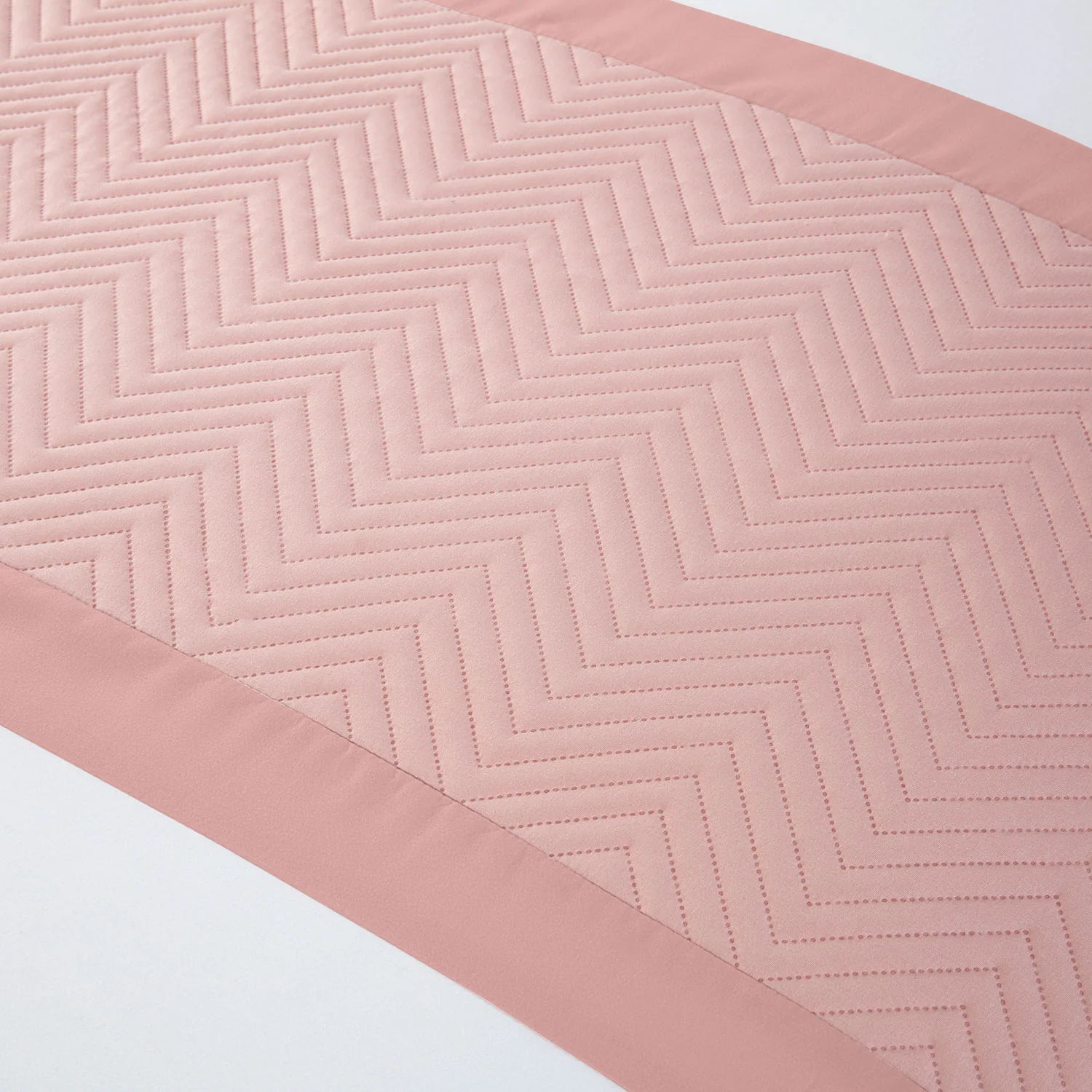 Eton Pink Pinsonic Velvet Super Soft Duvet Set