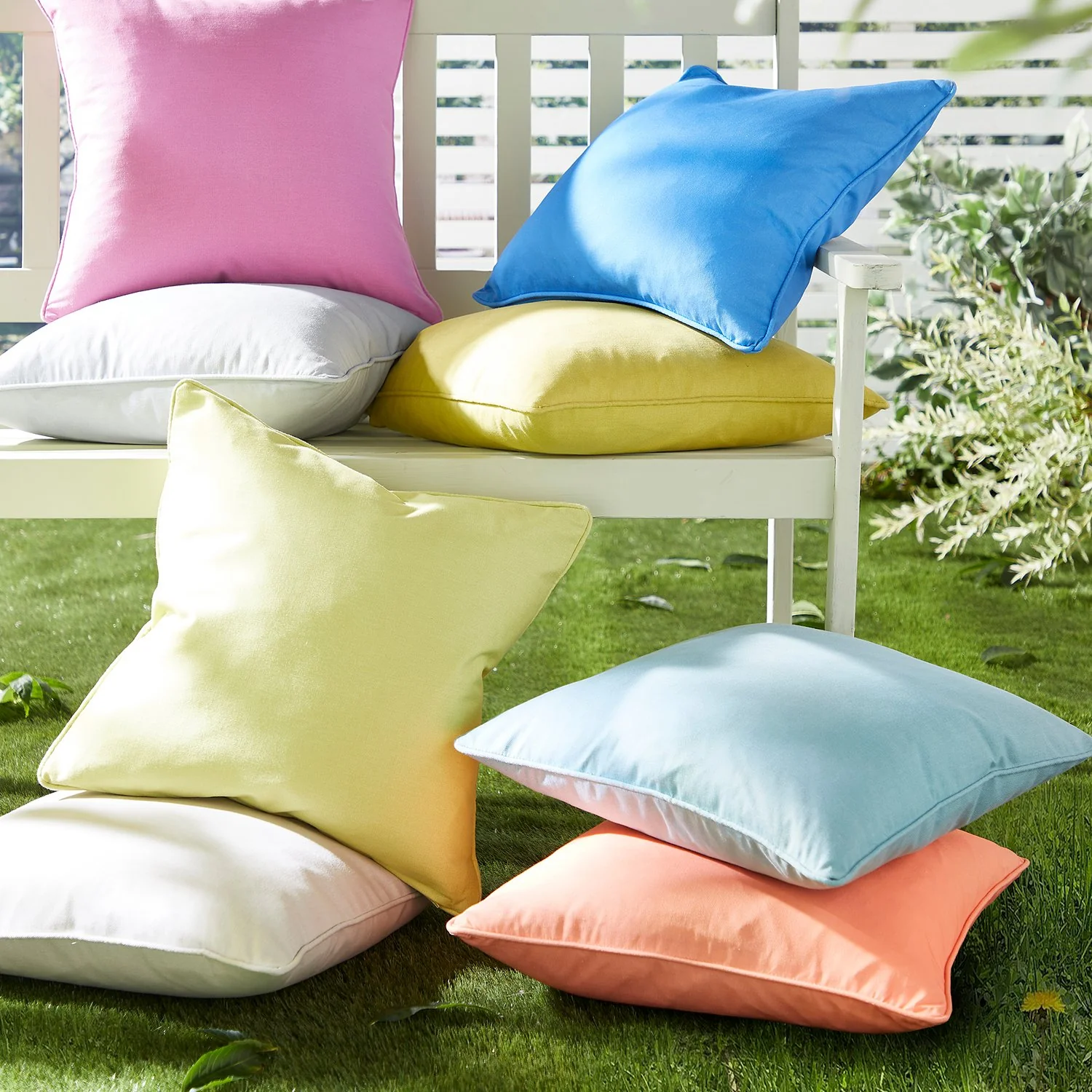 Lime Plain Dye Outdoor Cushion (43cm x 43cm)