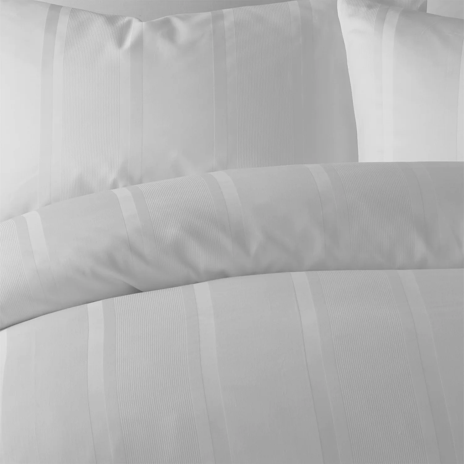 Luxe & Wilde Henry Hotel White 100% Cotton Duvet Set