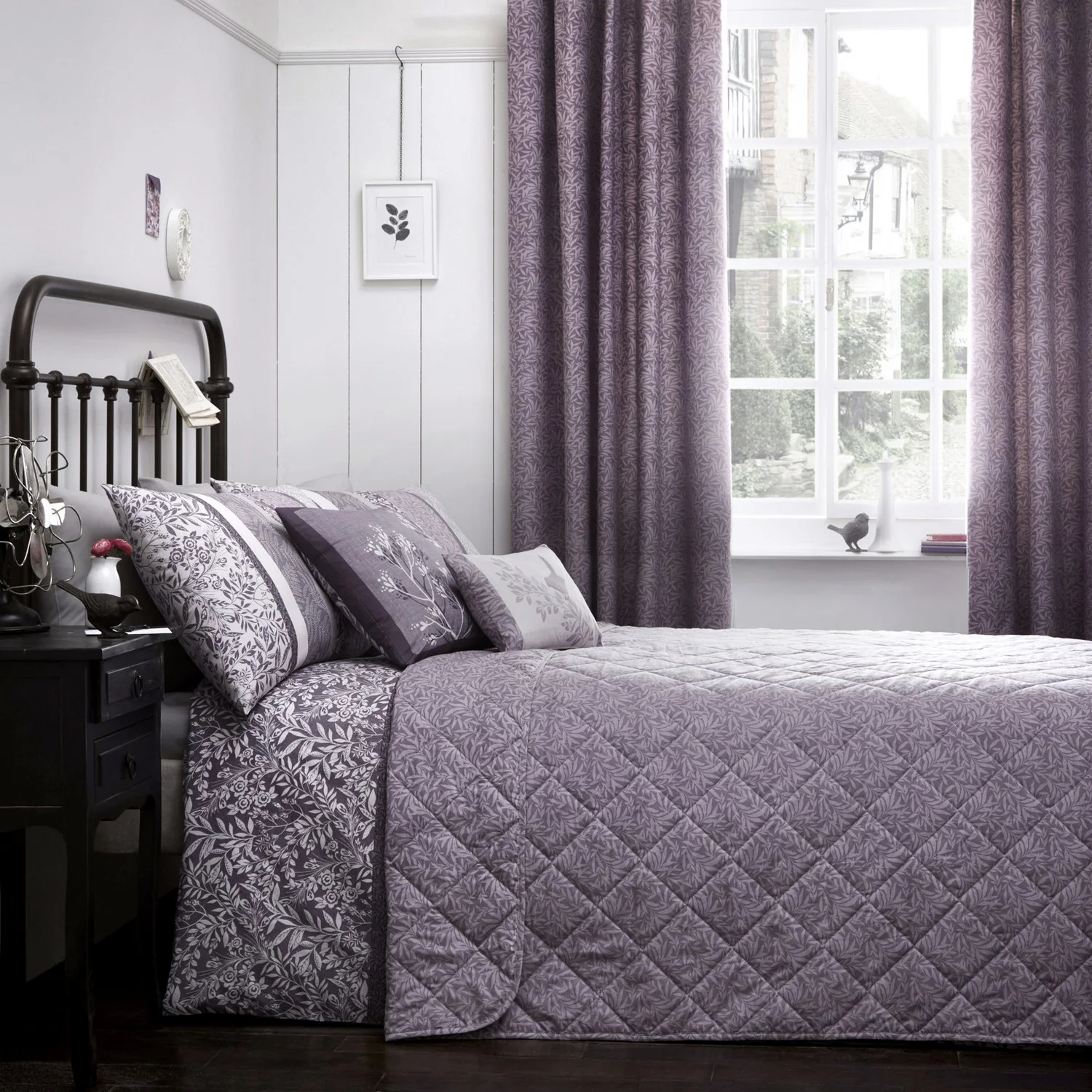 Hanworth Heather Quilted Bedspread