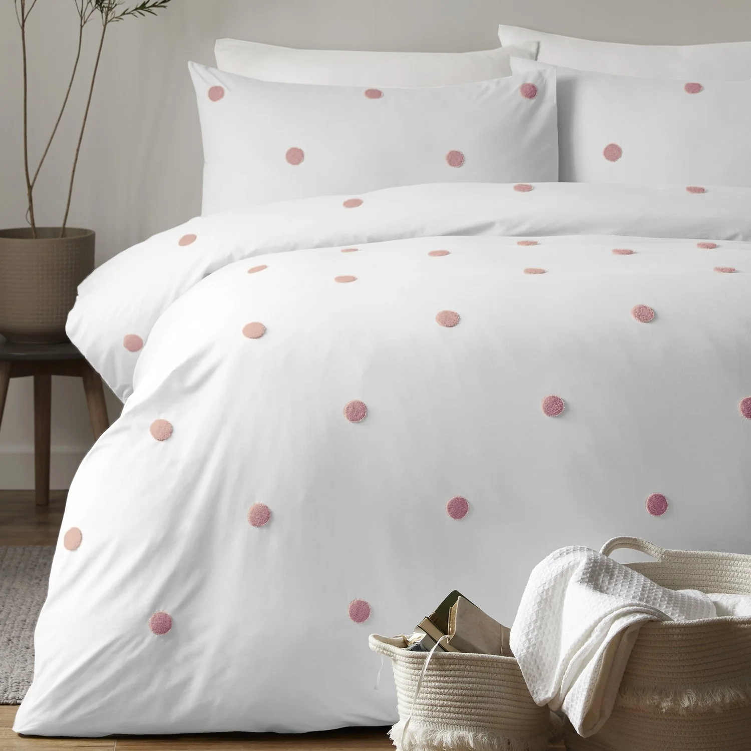 Dot Garden White & Pink 100% Cotton Duvet Set