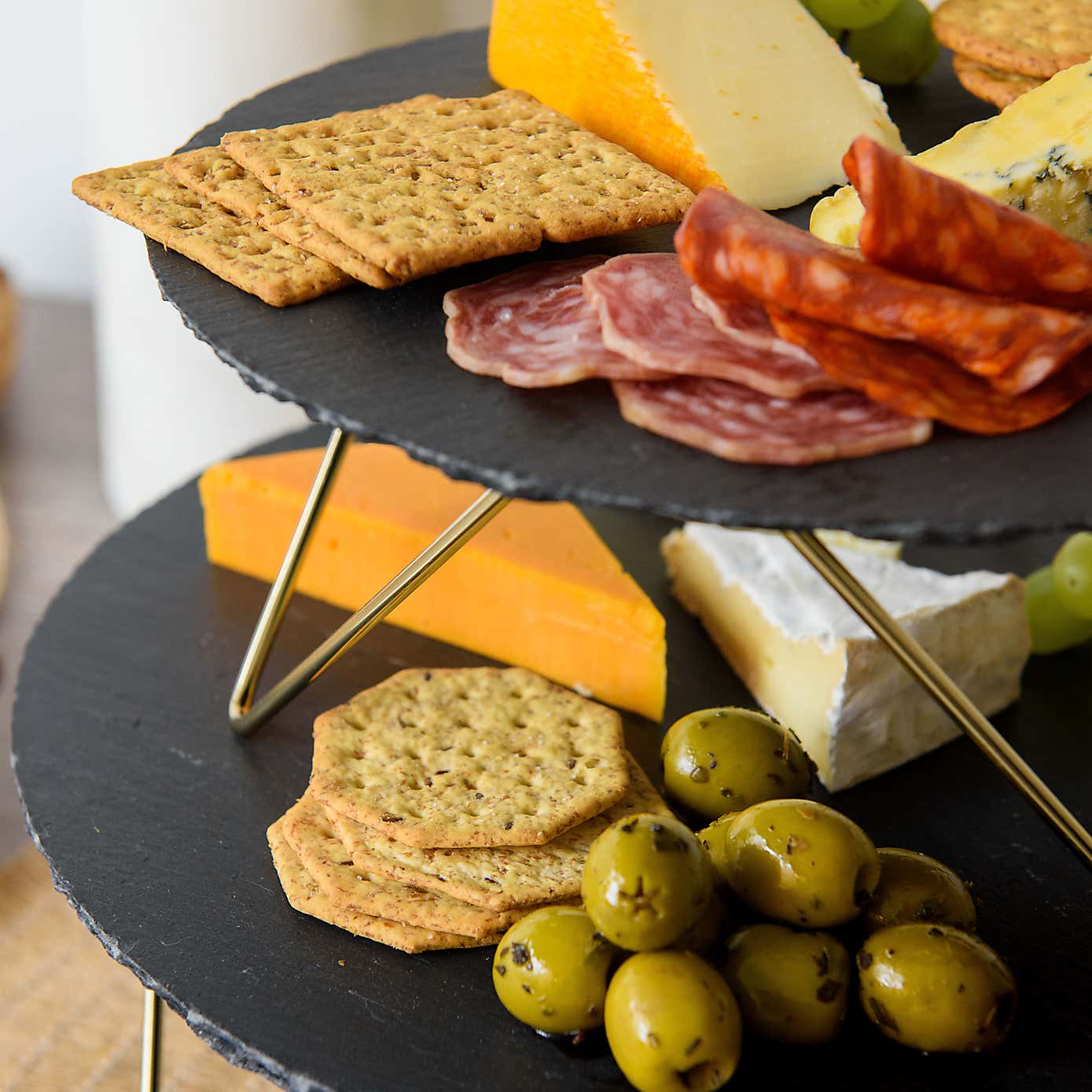 Artesà Two Tier Serving Stand