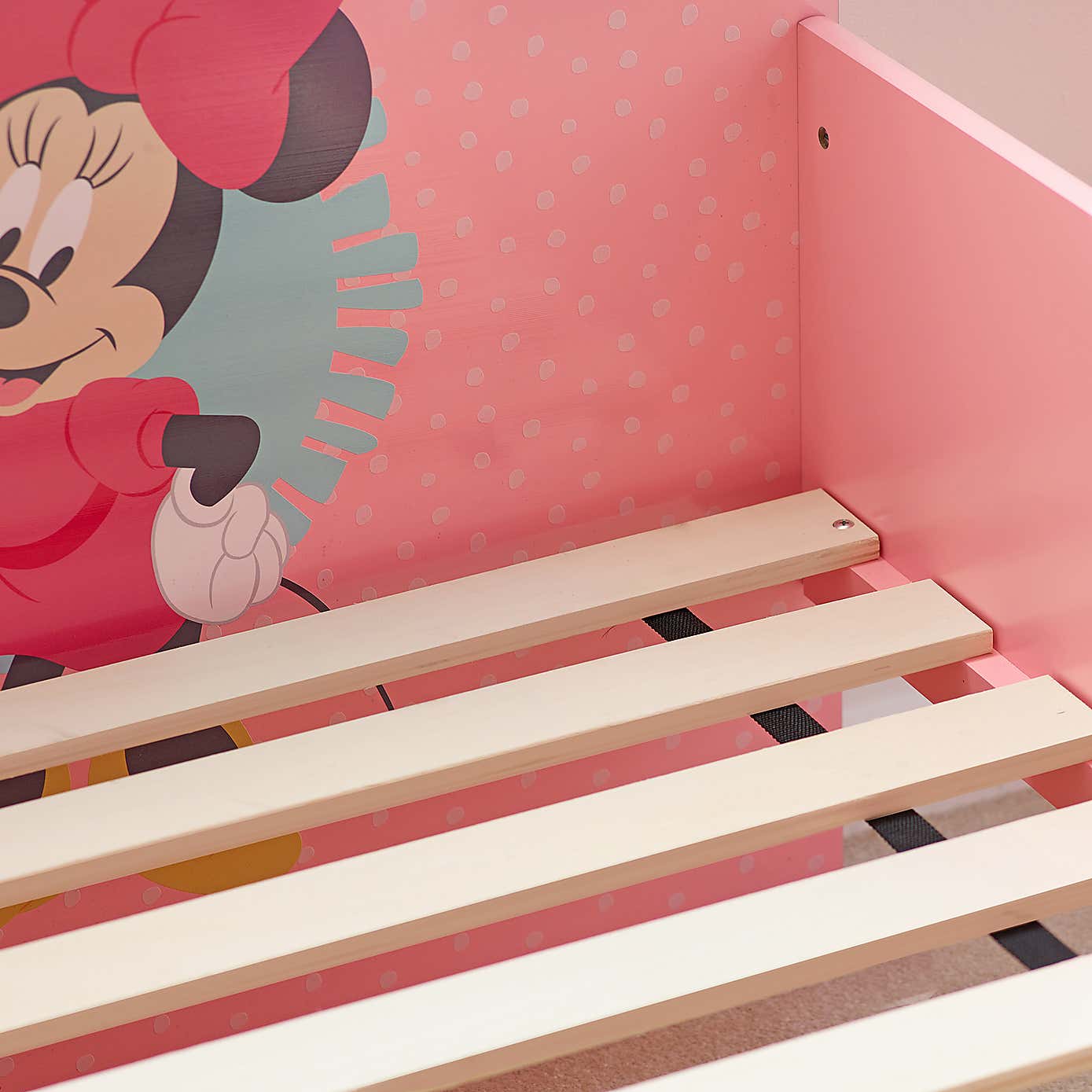 Minnie Mouse Pink Toddler Bed