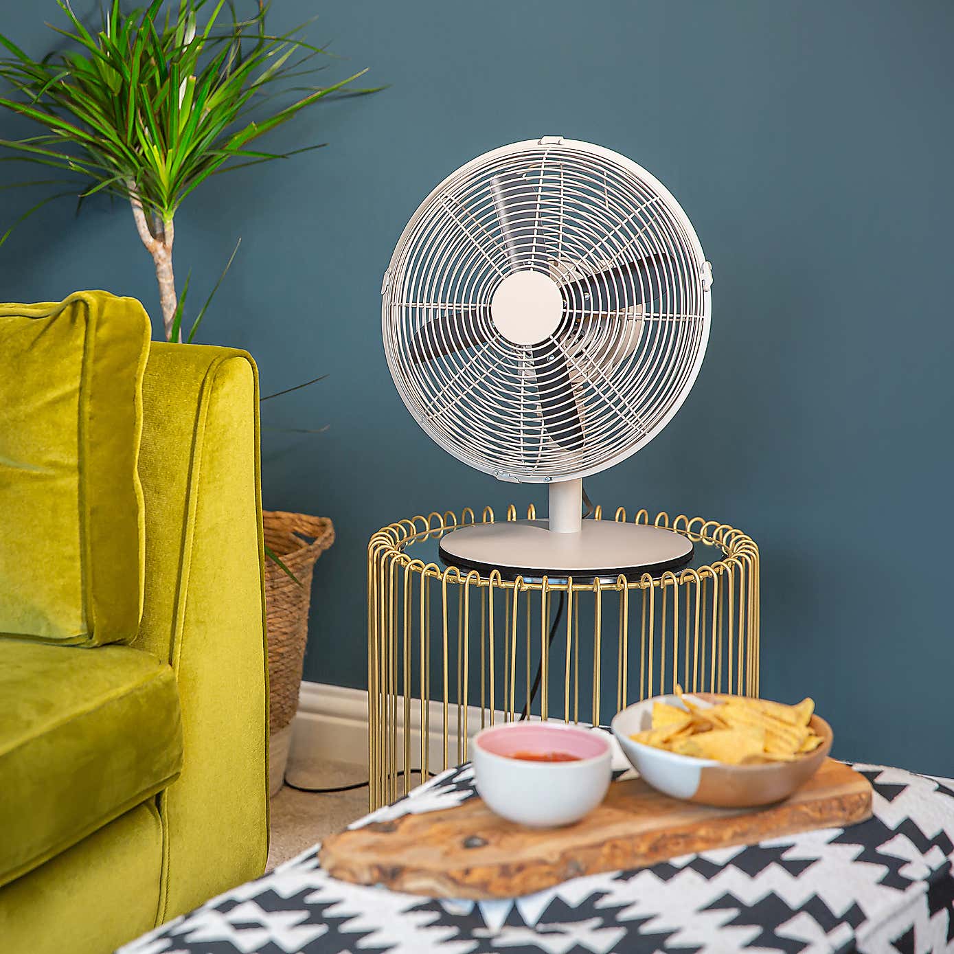 Russell Hobbs 12 Inch Metal Desk Fan