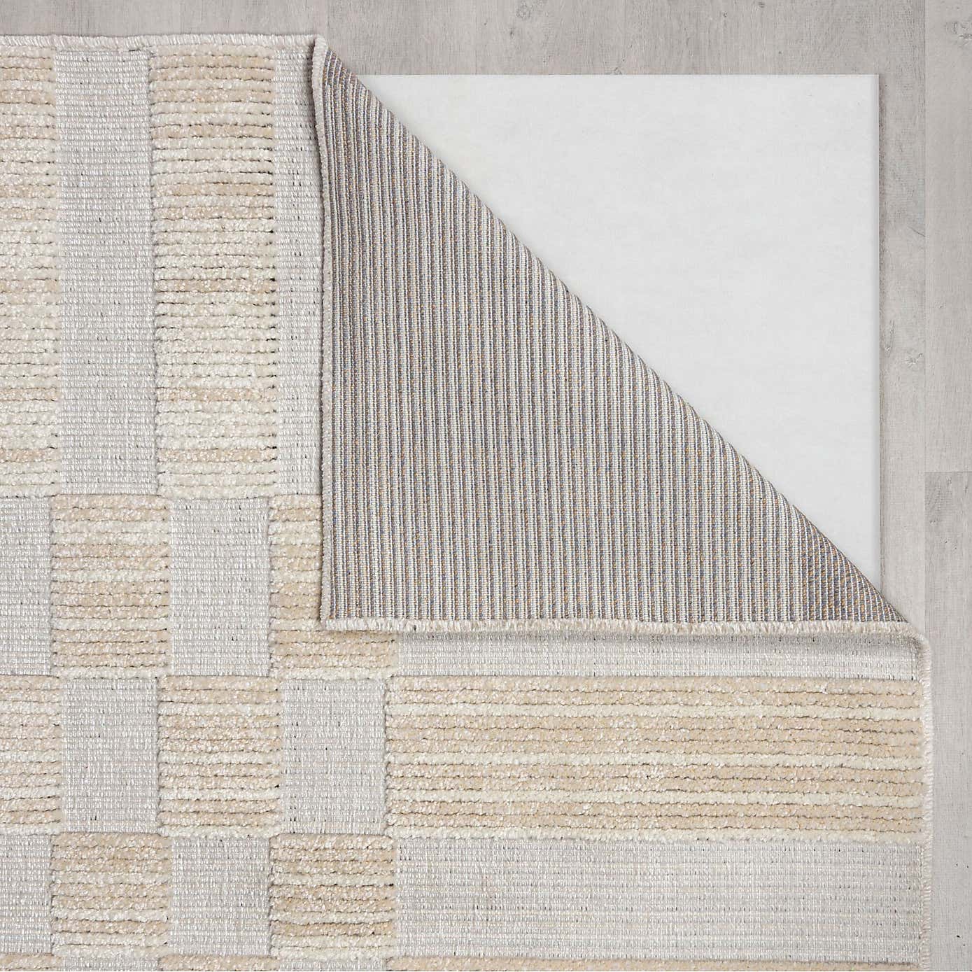 Checkerboard Washable Runner