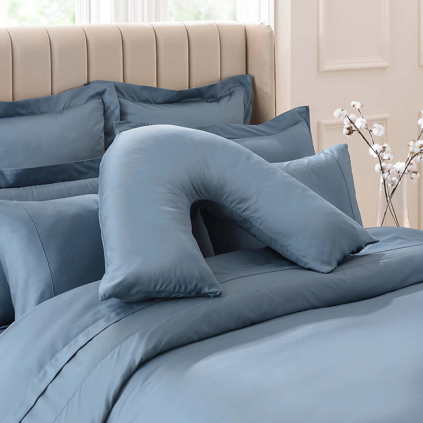 Dorma 300 Thread Count 100% Cotton Sateen Plain V-Shaped Pillowcase