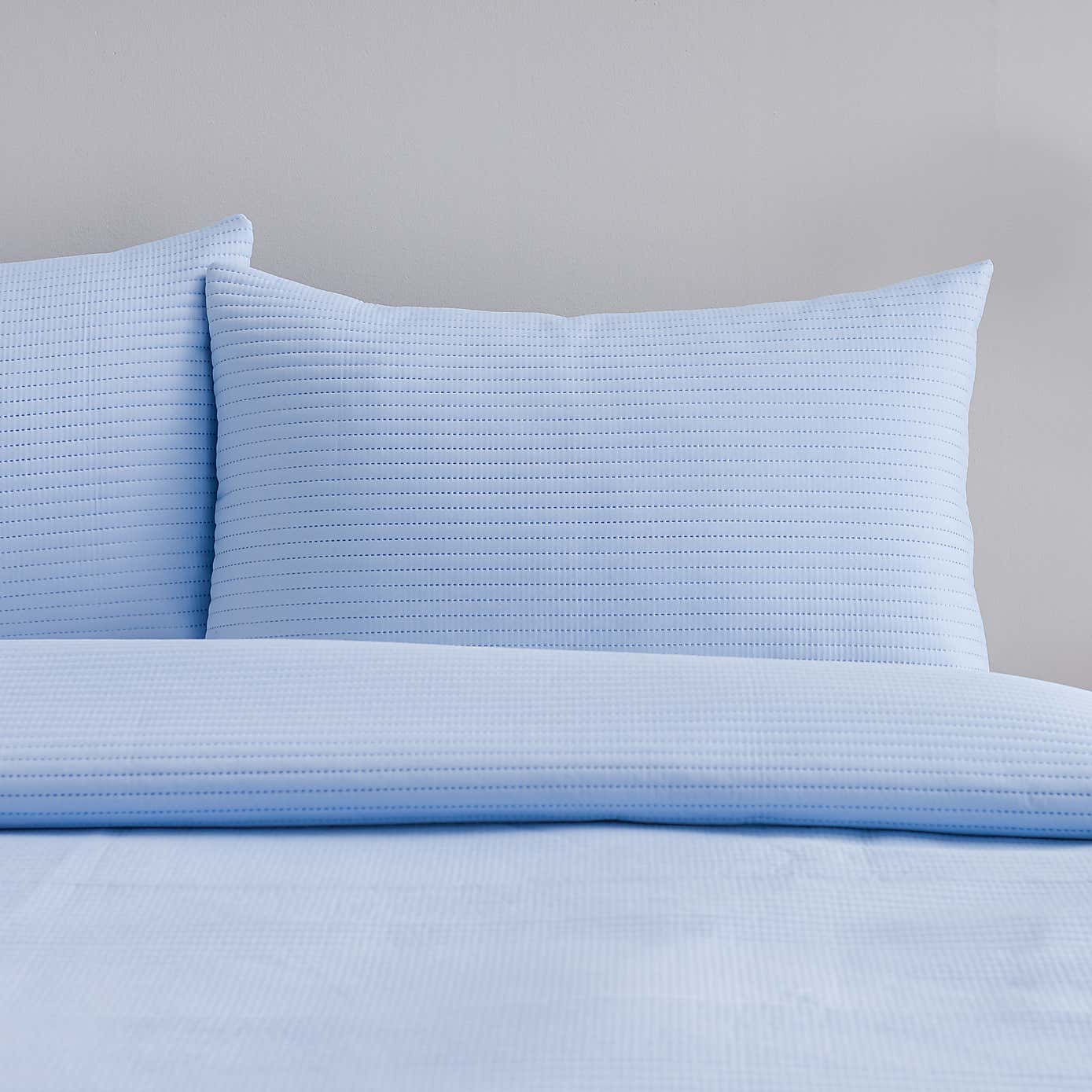 Spencer Pinsonic Natural Bedspread