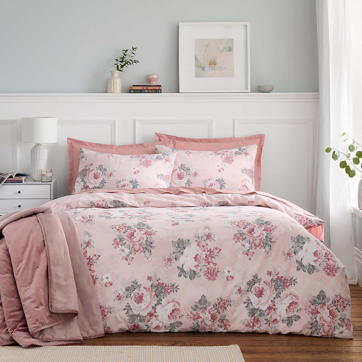Darla Floral Sage Duvet Cover and Pillowcase Set