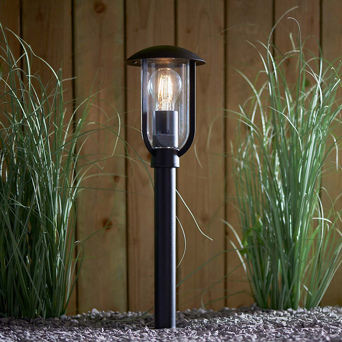 Vogue Roman Outdoor Floor Light