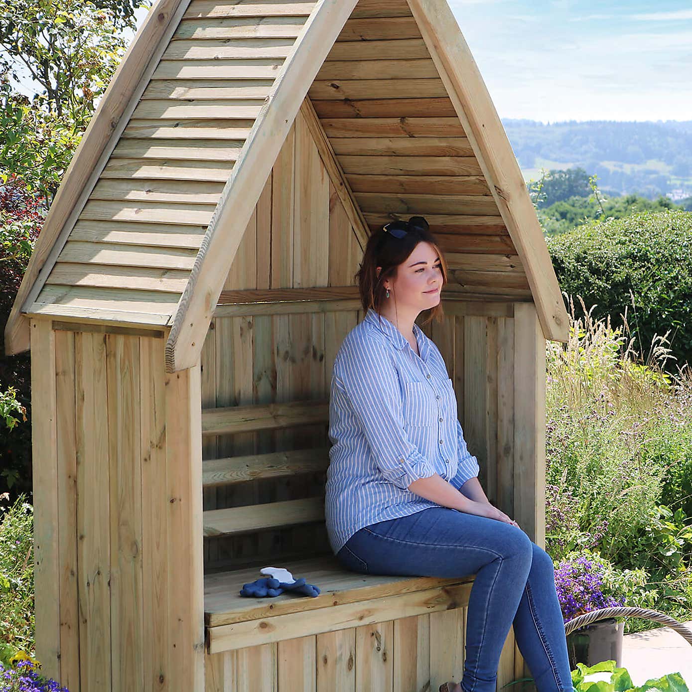 Cheltenham Storage Arbour