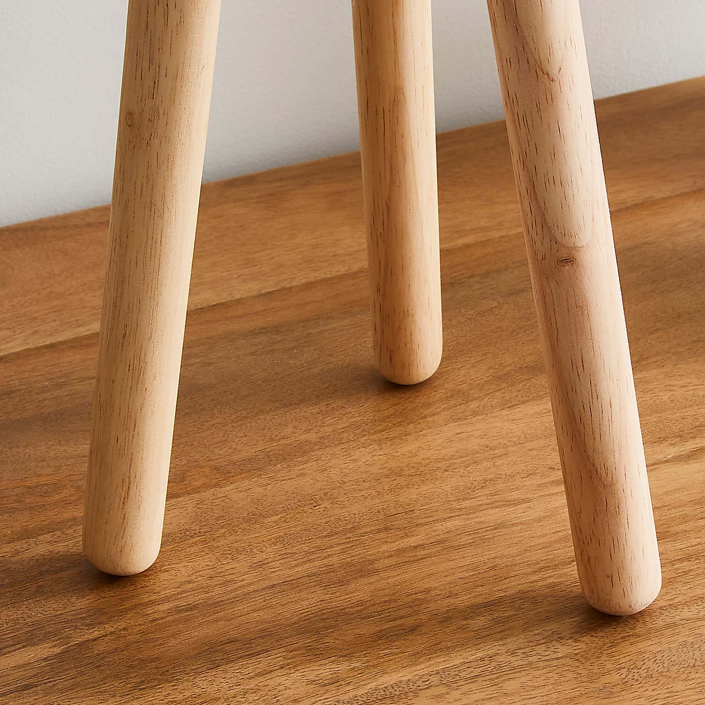 Paint Your Own Tripod Table Lamp Base