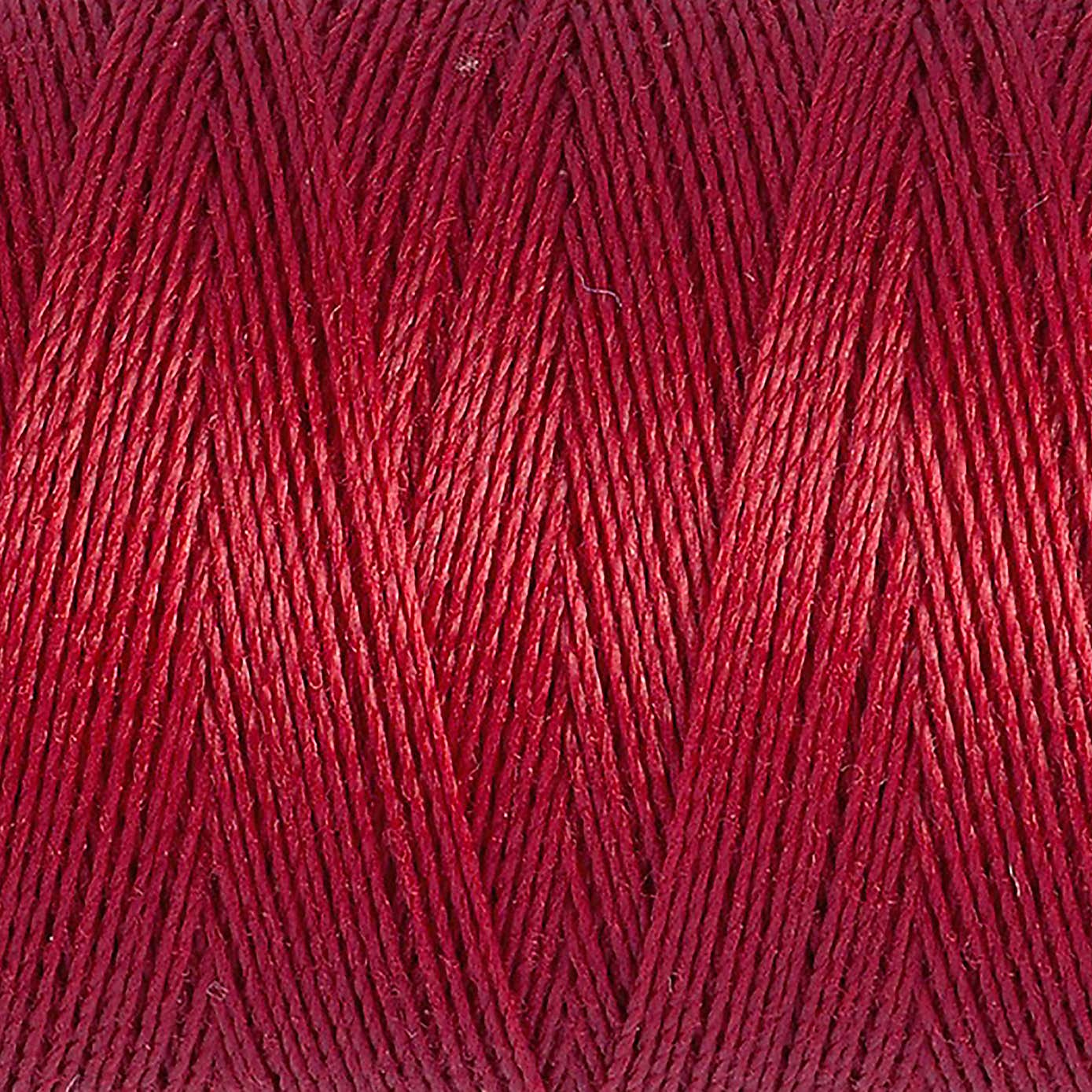 Gutermann Sew All Thread Red Wine (46)
