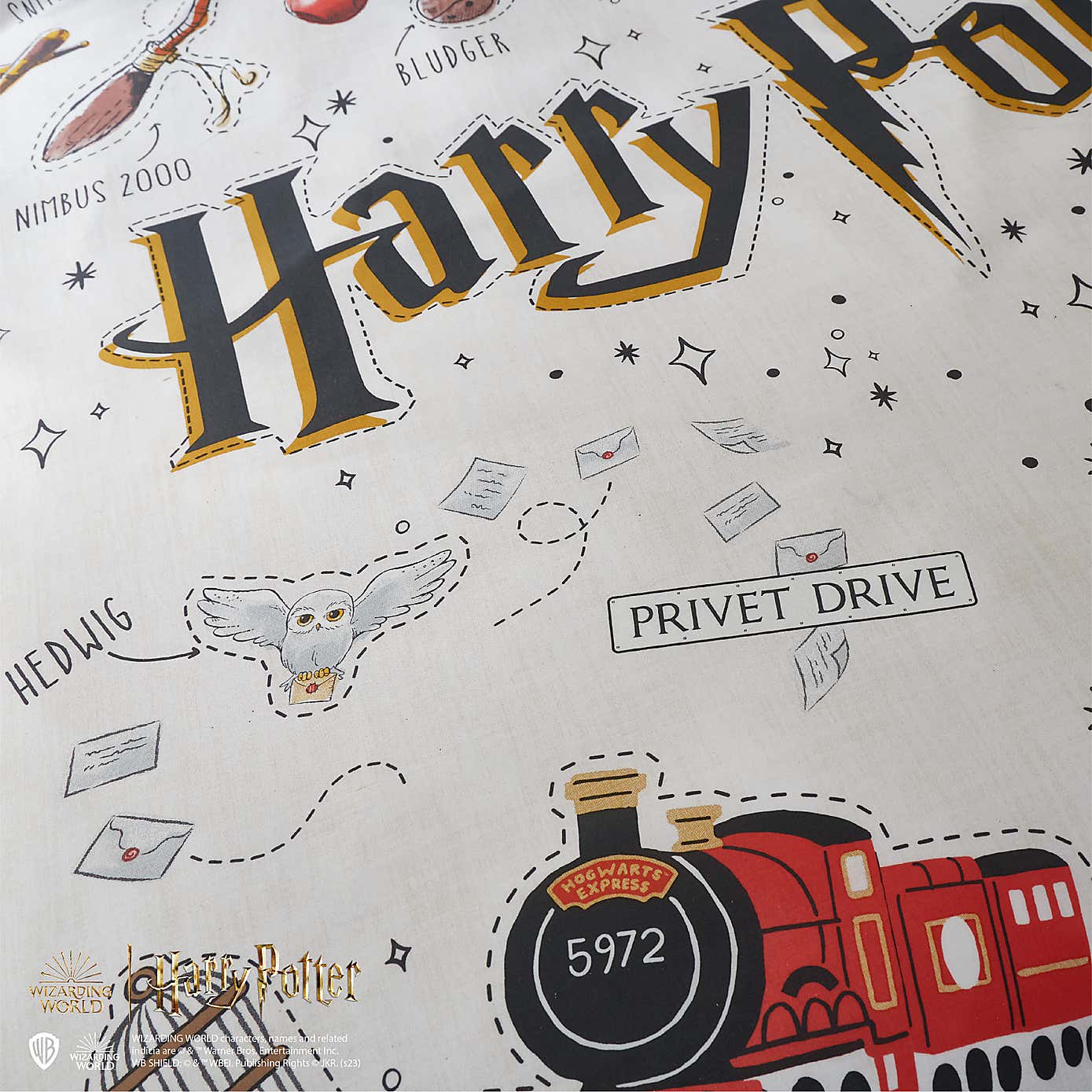 Harry Potter Doodle Duvet Cover and Pillowcase Set
