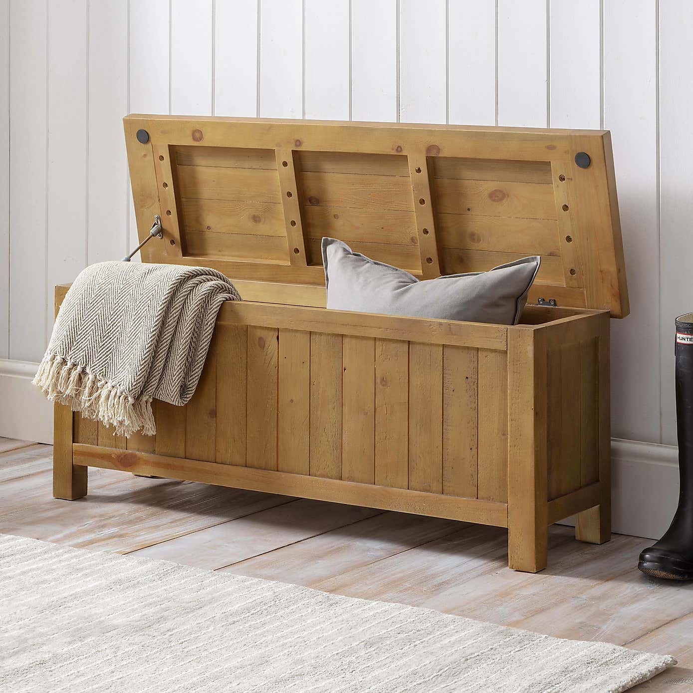 Caleb Wooden Storage Bench