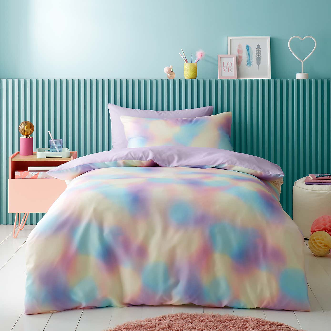 Iridescent Satin Reversible Duvet Cover and Pillowcase Set