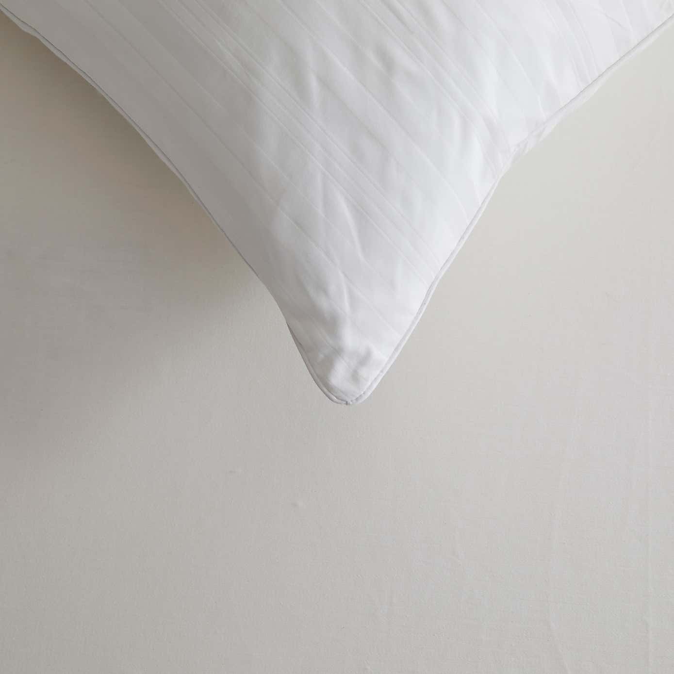 Dorma Pack of 2 Supreme Fill Front Sleeper Pillows